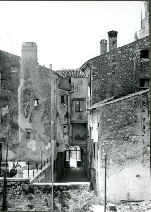 Image description